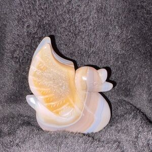 Agate swan with druzy figurine